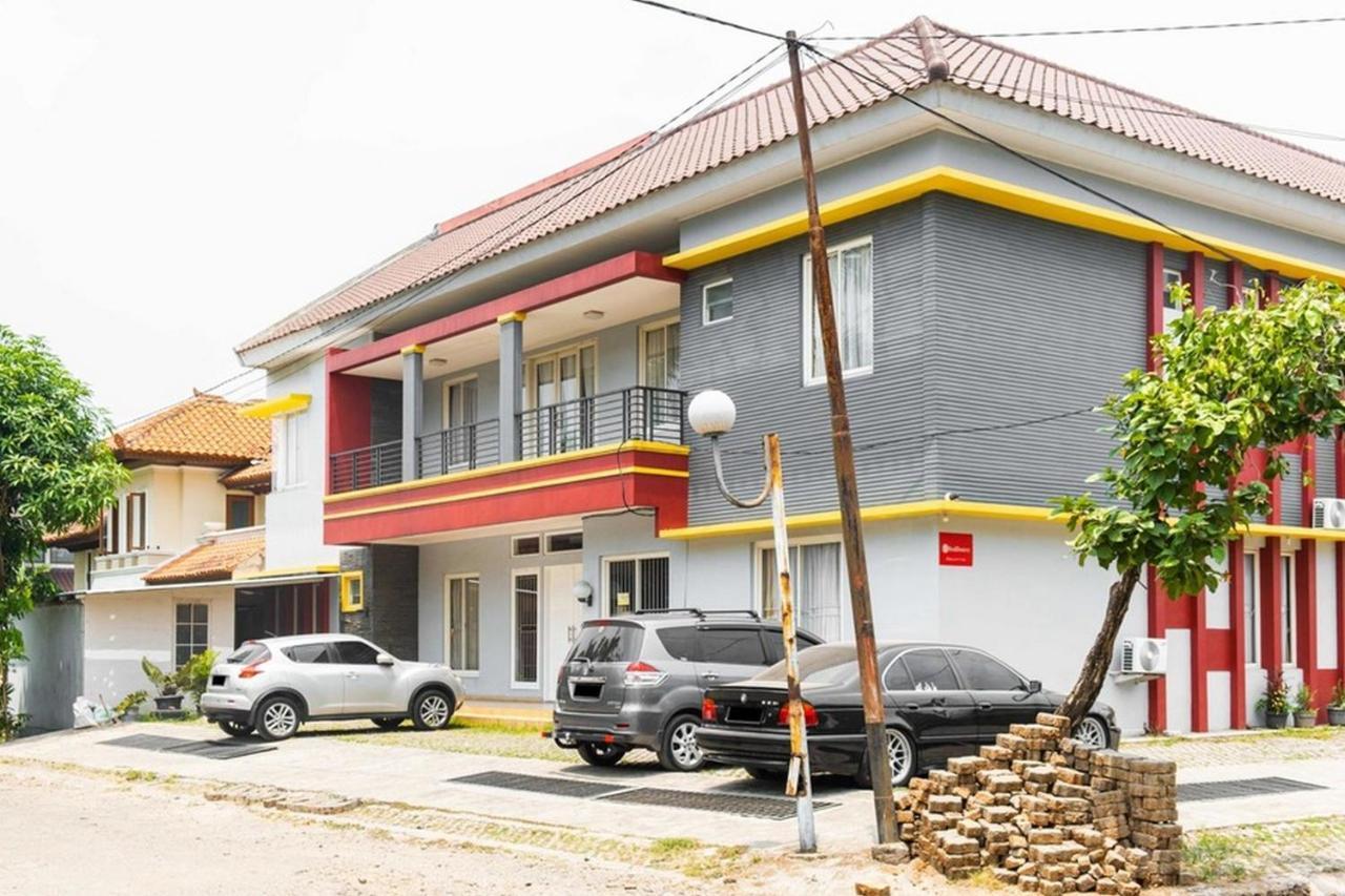 Reddoorz Near Siloam Karawaci 3 Tangerang Exterior foto